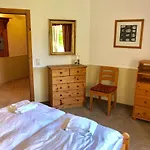 アパート Ein-steinwurf-zum-ostseestrand-ferienwohnung-martha-mit-terrasse *