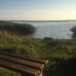 Ein-steinwurf-zum-ostseestrand-ferienwohnung-martha-mit-terrasse *