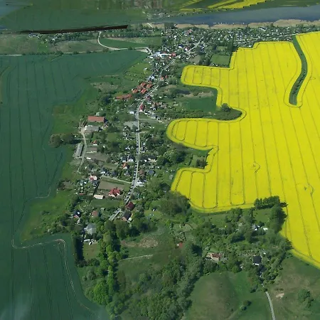 Апартаменты Ein-steinwurf-zum-ostseestrand-ferienwohnung-martha-mit-terrasse