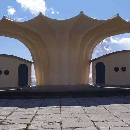Ein-steinwurf-zum-ostseestrand-ferienwohnung-martha-mit-terrasse Glowe